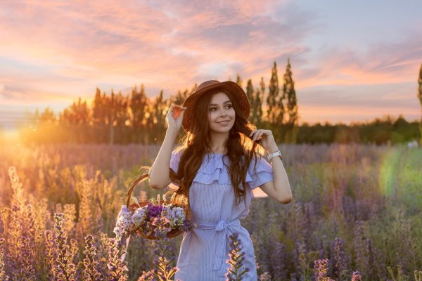 С девушками и природой