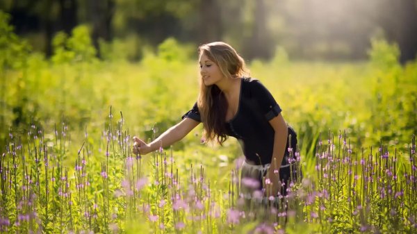 С девушками и природой