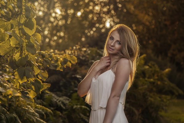 С девушками на природе