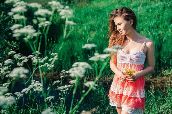 С девушками на природе