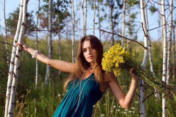 С девушками на природе