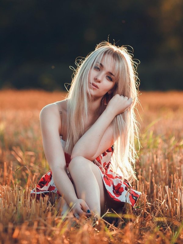 С девушками на природе