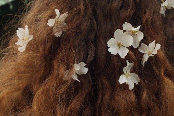 Девушка на аву эстетика