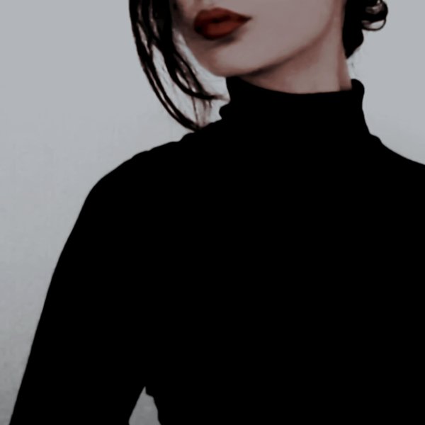 Девушка на аву эстетика