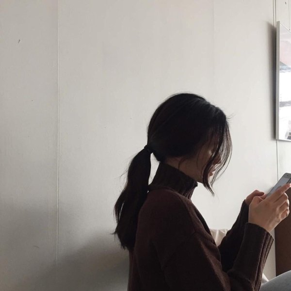 Девушка на аву эстетика