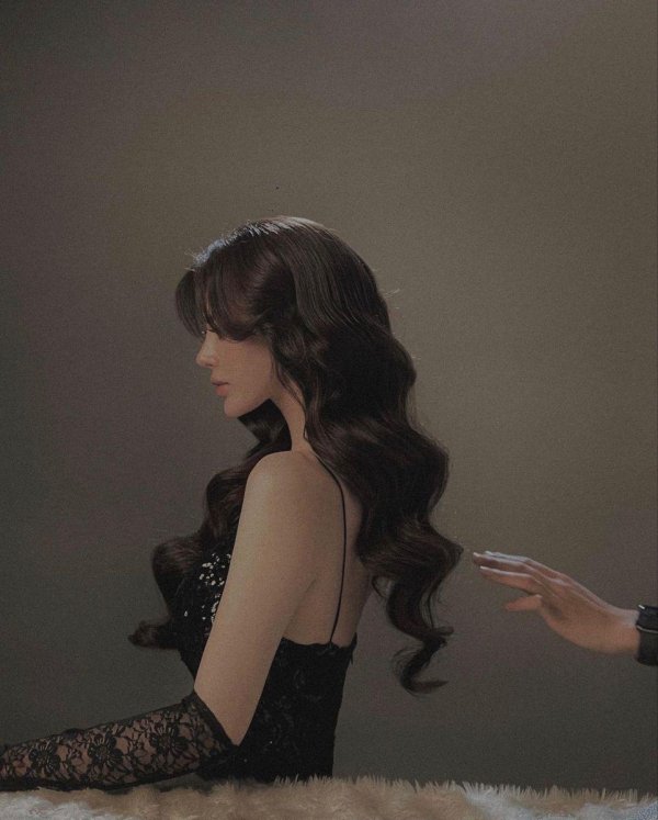 Девушка на аву эстетика