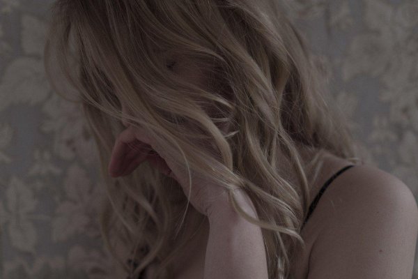 Девушка на аву эстетика