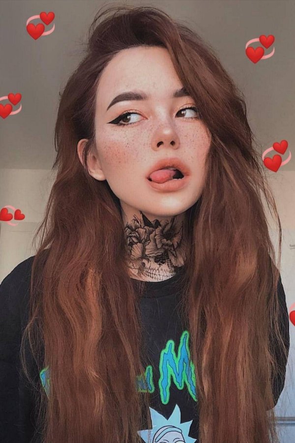 Девушка на аву эстетика