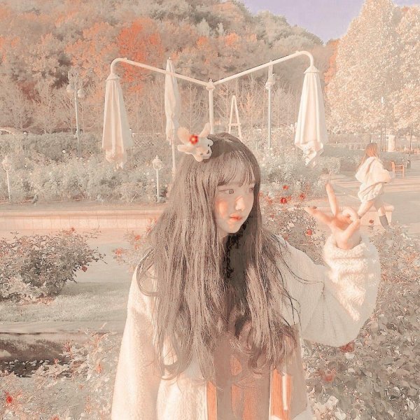 Девушка на аву эстетика