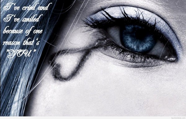 Девушка плачет на аву