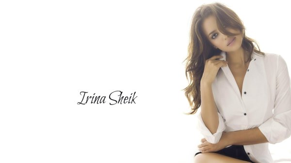 Девушка на белом фоне