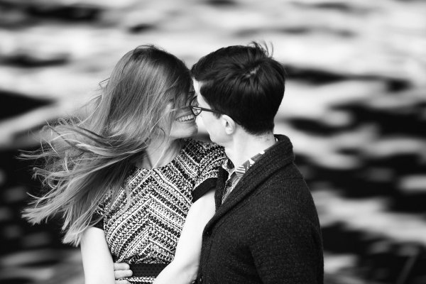 Про любовь парень девушка