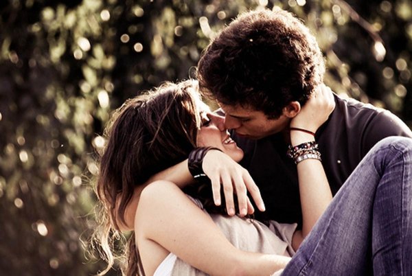 Про любовь парень девушка