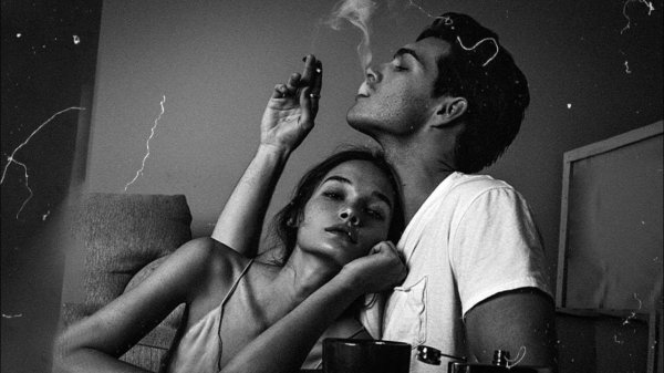 Про любовь парень девушка