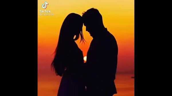 Про любовь парень девушка