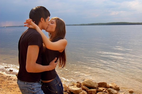 Про любовь парень девушка