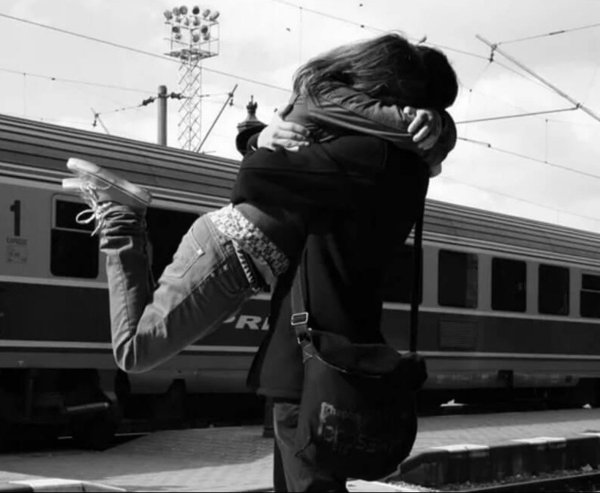 Про любовь парень девушка