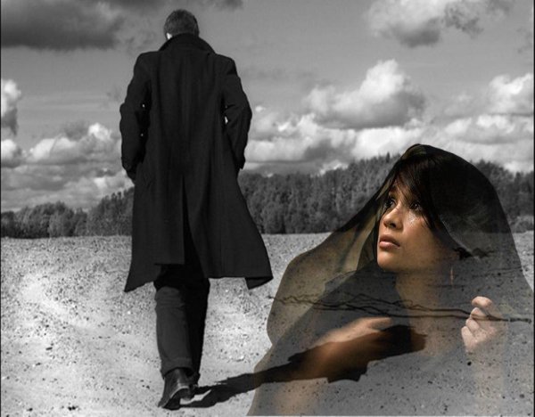 Девушка от парня уходит