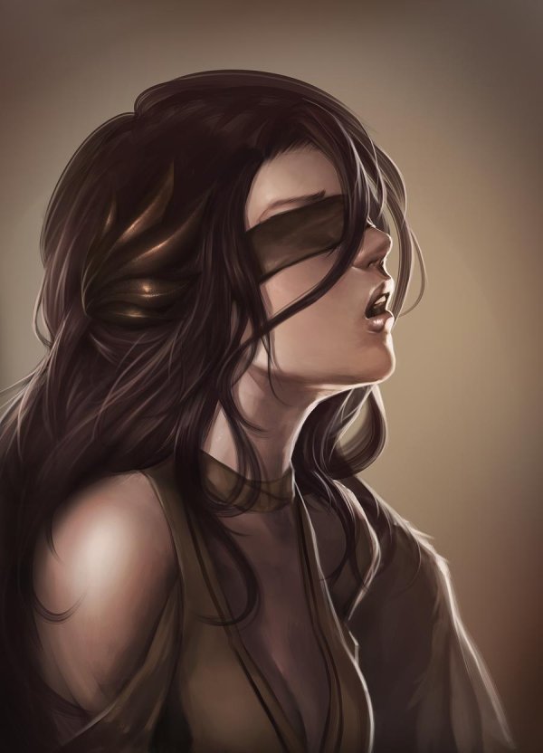 Девушка с завязанными глазами