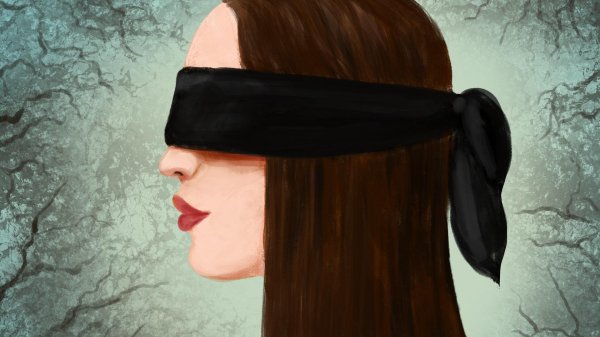 Девушка с завязанными глазами