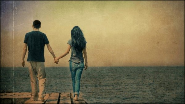 Почему такая девушка и одна