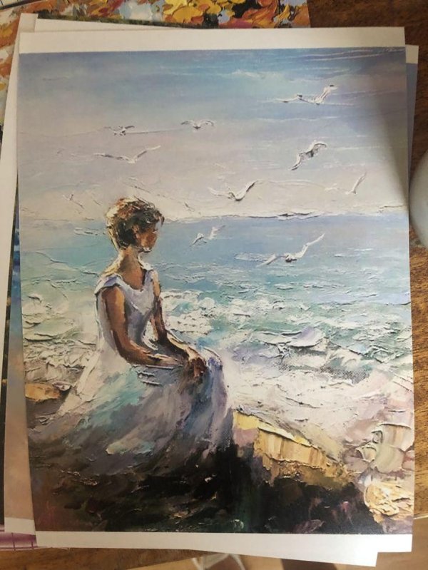 Девушка на берегу моря нарисованные