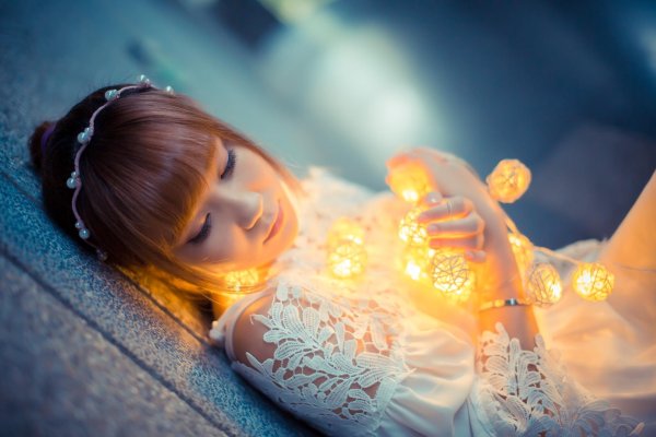 Света девушка