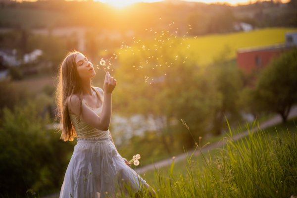 Света девушка