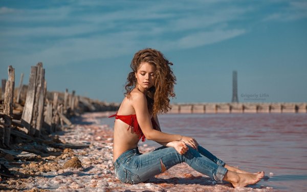 Алина девушка