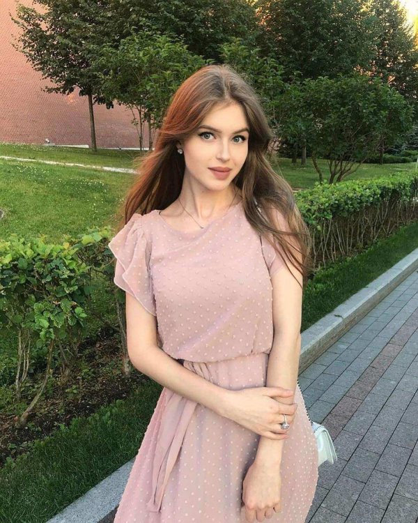 Алина девушка