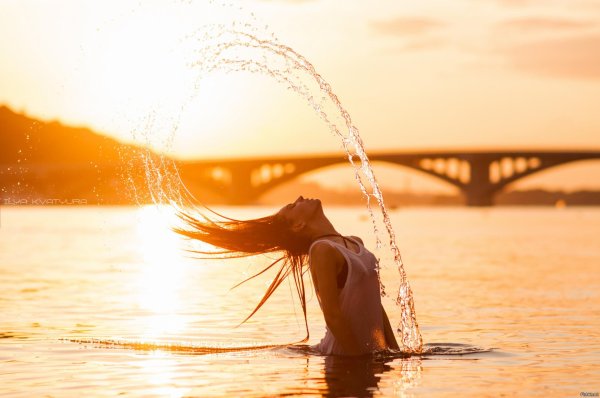 Девушка солнышко