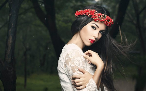 Девушка и животные