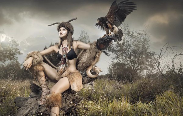 Девушка и животные