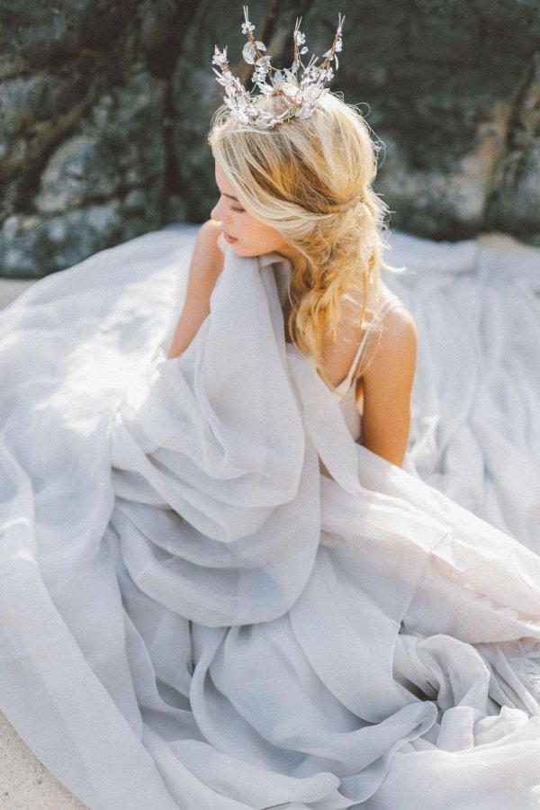 Девушка нежность