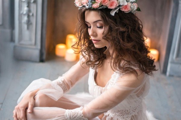 Девушка нежность