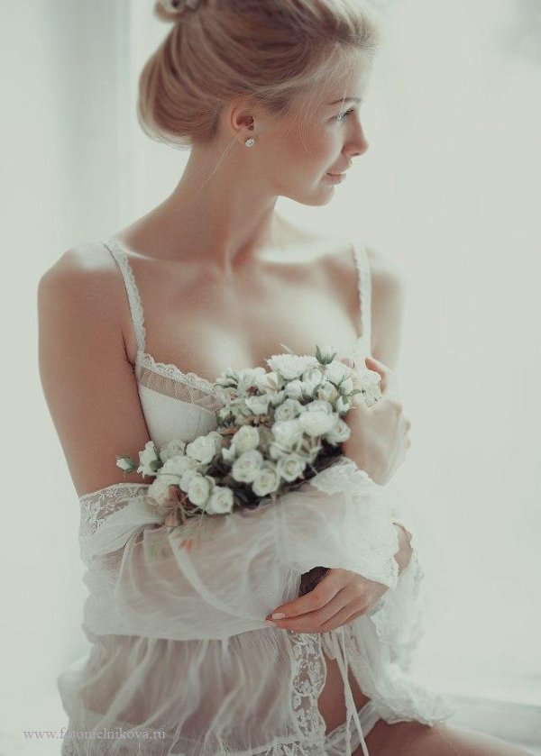 Девушка нежность