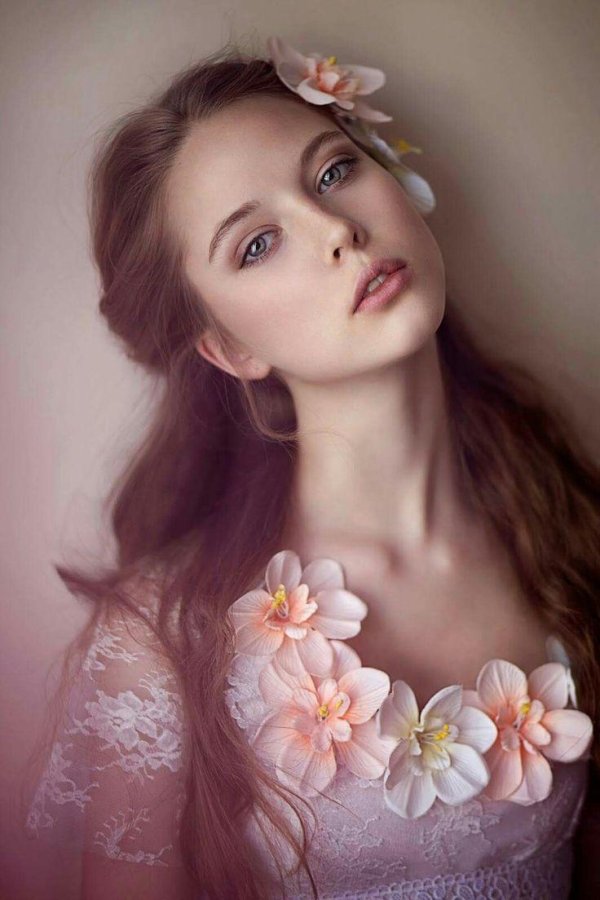 Девушка нежность