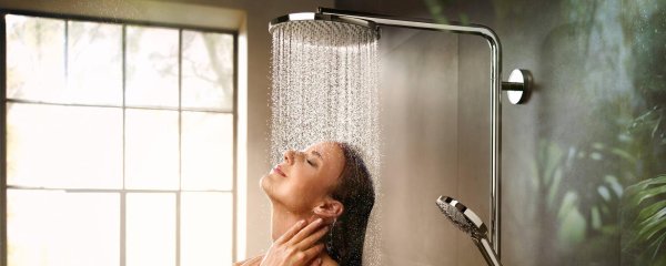 Девушка душа