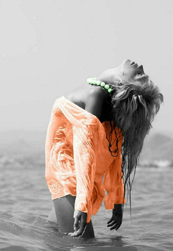 Девушка душа