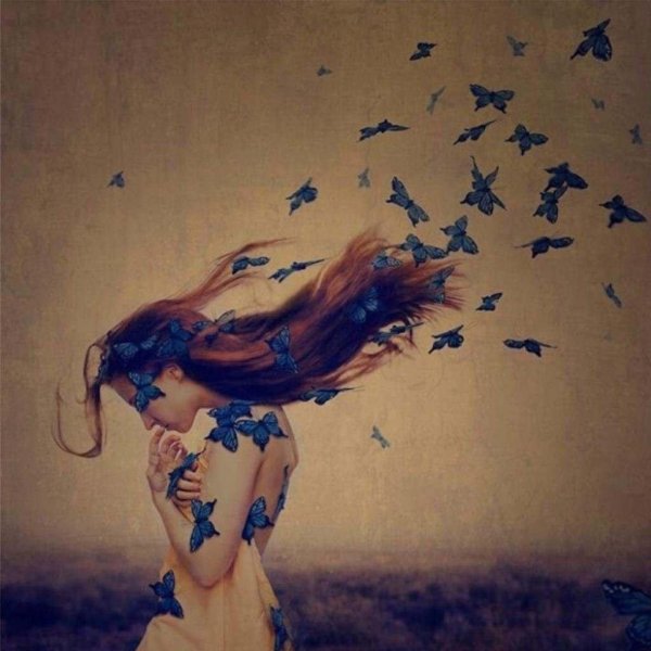 Девушка душа