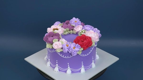 кремовое украшение торта