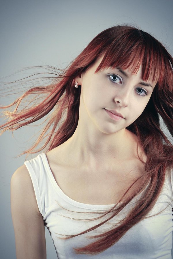 Девушка юля