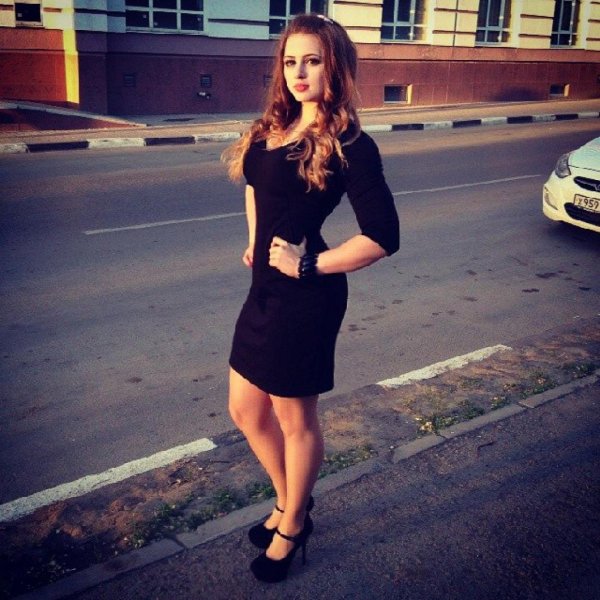 Девушка юля