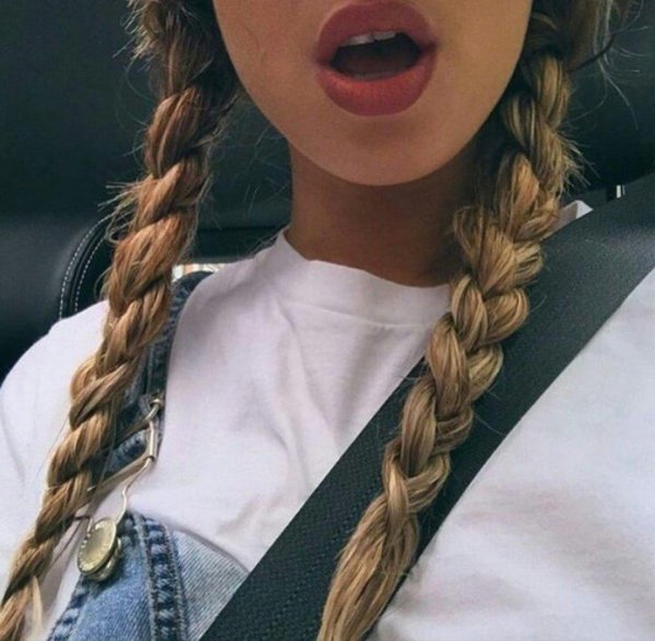 Девушка юля