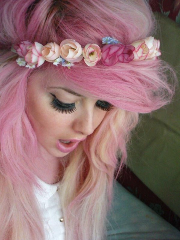 Девушка розовый