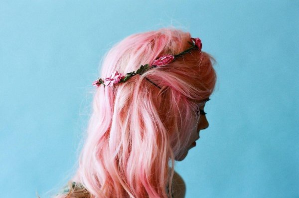 Девушка розовый