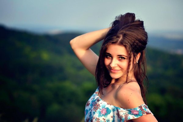 Открыто девушка