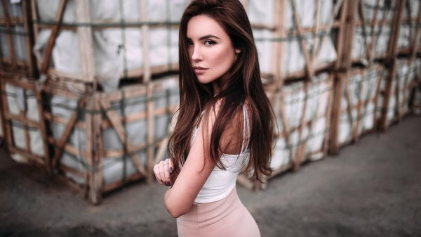 Открыто девушка