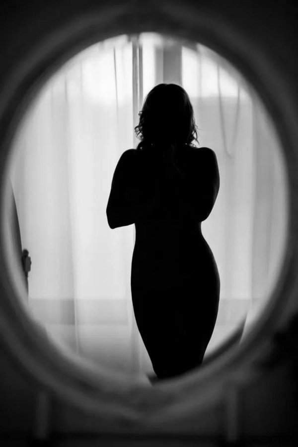 Открыто девушка