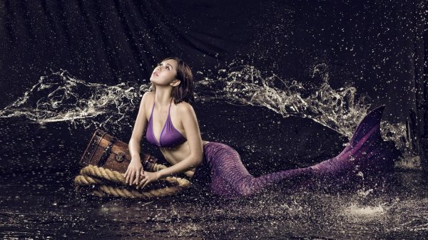 Девушка вода